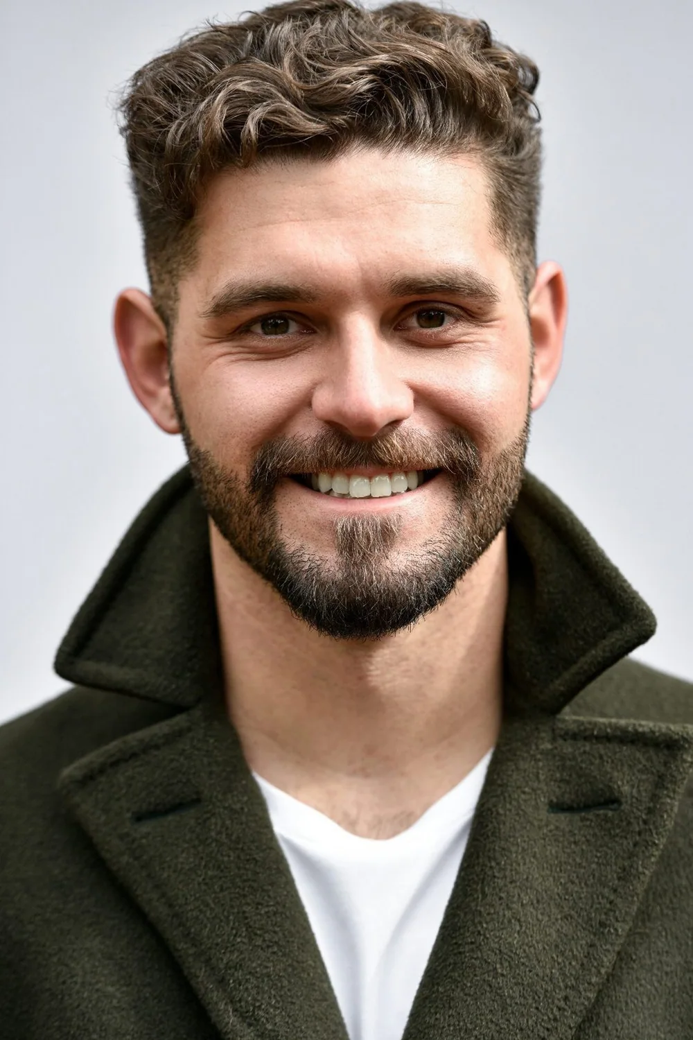 Nathan Sears headshot